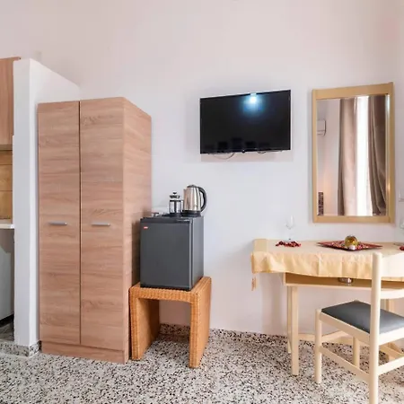 Garden N2 * Archangelos (Rhodes)